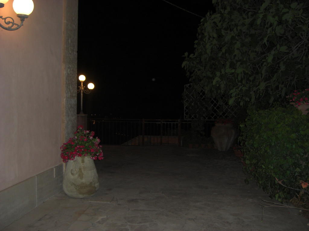 Albergo Villa Nobile Chiaramonte Gulfi Esterno foto